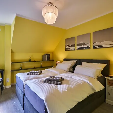 Freester Kapitaenshaeuser Willa Freest